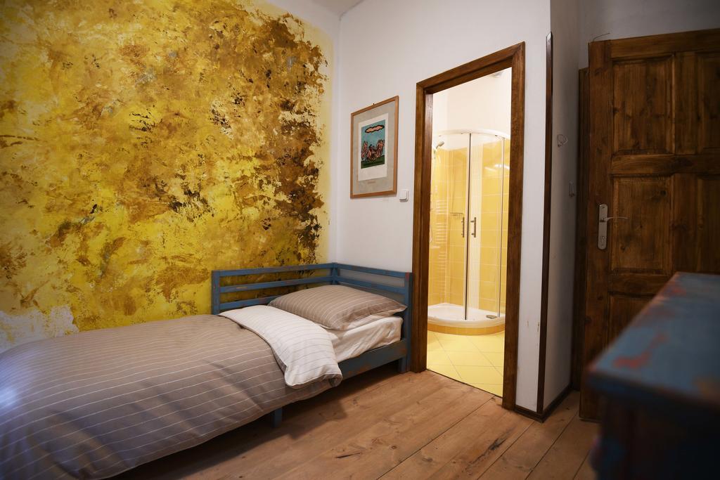 Giotto Apartament *